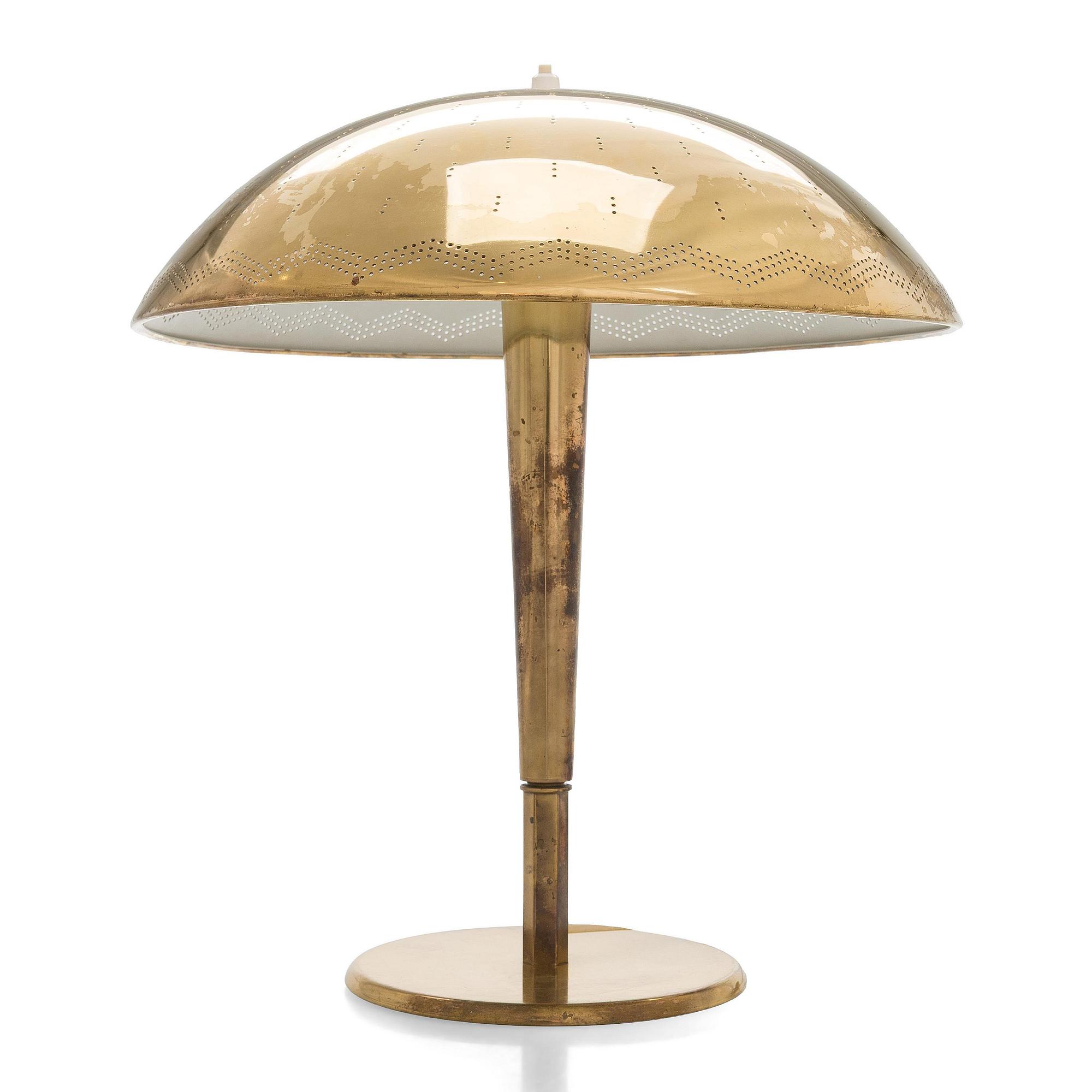 Paavo Tynell, A mid-20th century '5061' table lamp for Taito Finland.