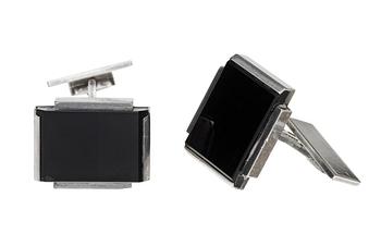 774. A pair of Wiwen Nilsson sterling and onyx cufflinks, Lund 1941.