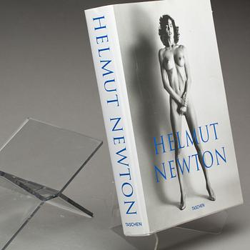 BOK, Helmut Newton edited by June Newton, Taschen 2009.