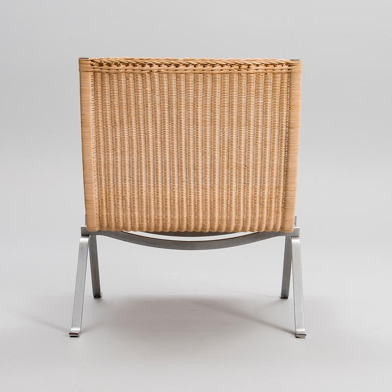 LOUNGE CHAIR BY POUL KJAERHOLM, "PK22", Fritz Hansen, Denmark 1988.