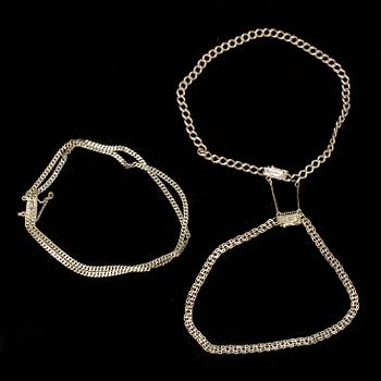 ARMBAND, 3 st, 14 resp 18k guld. Total vikt 17 g.