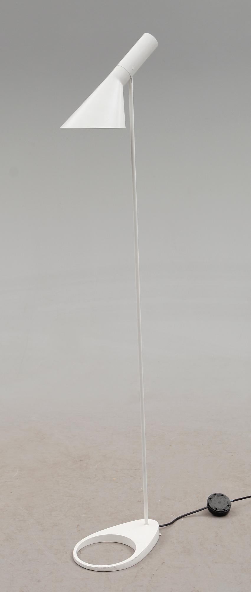 GOLVLAMPA, "AJ", Arne Jacobsen, Louis Poulsen, 1900-talets senare del.