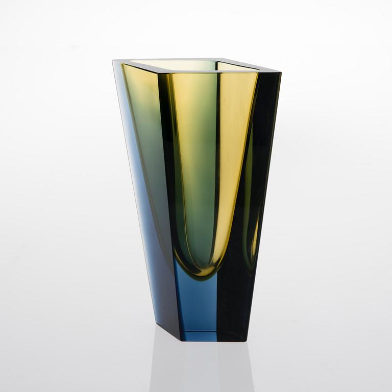 KAJ FRANCK, VASE. Prisma. Signed K. Franck, Nuutajärvi Notsjö -63.