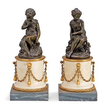 831. A pair of Louis XVI bronz figurines, late 18th Century.