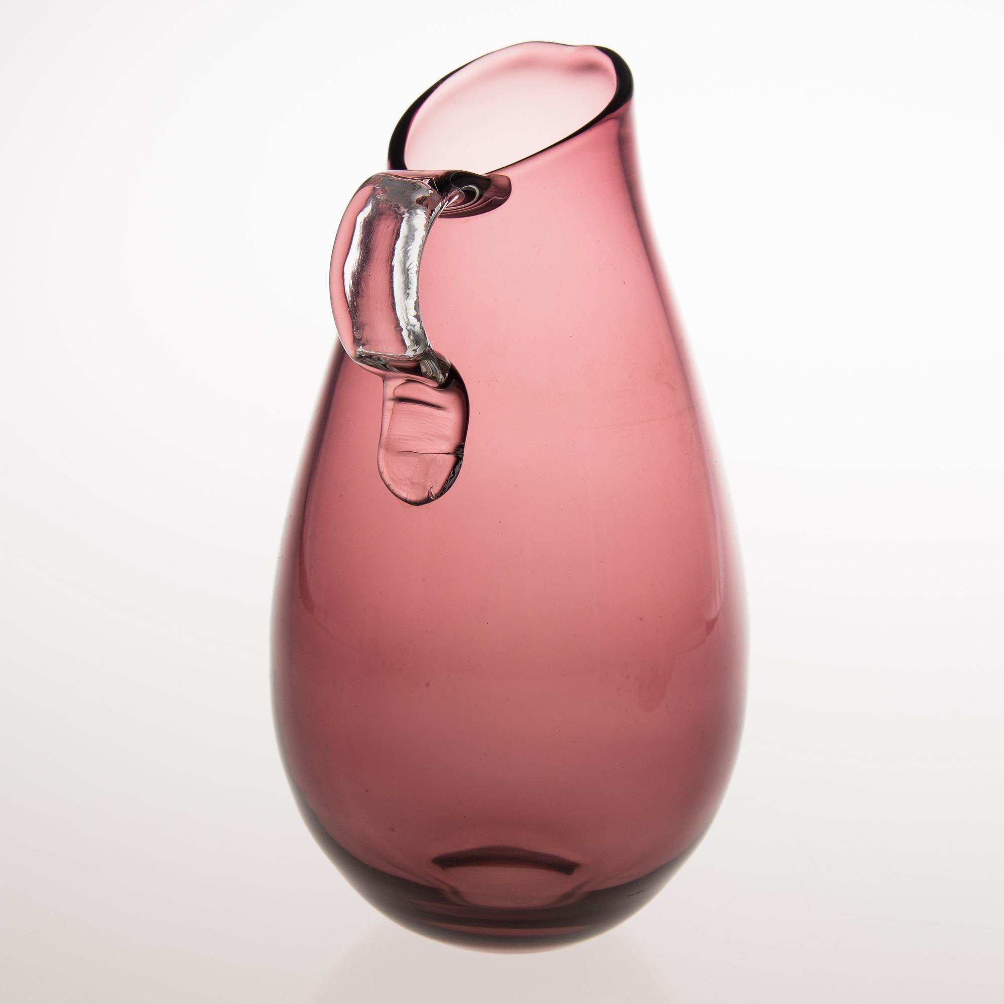 Gunnel Nyman, GLASS TABLE WARE.