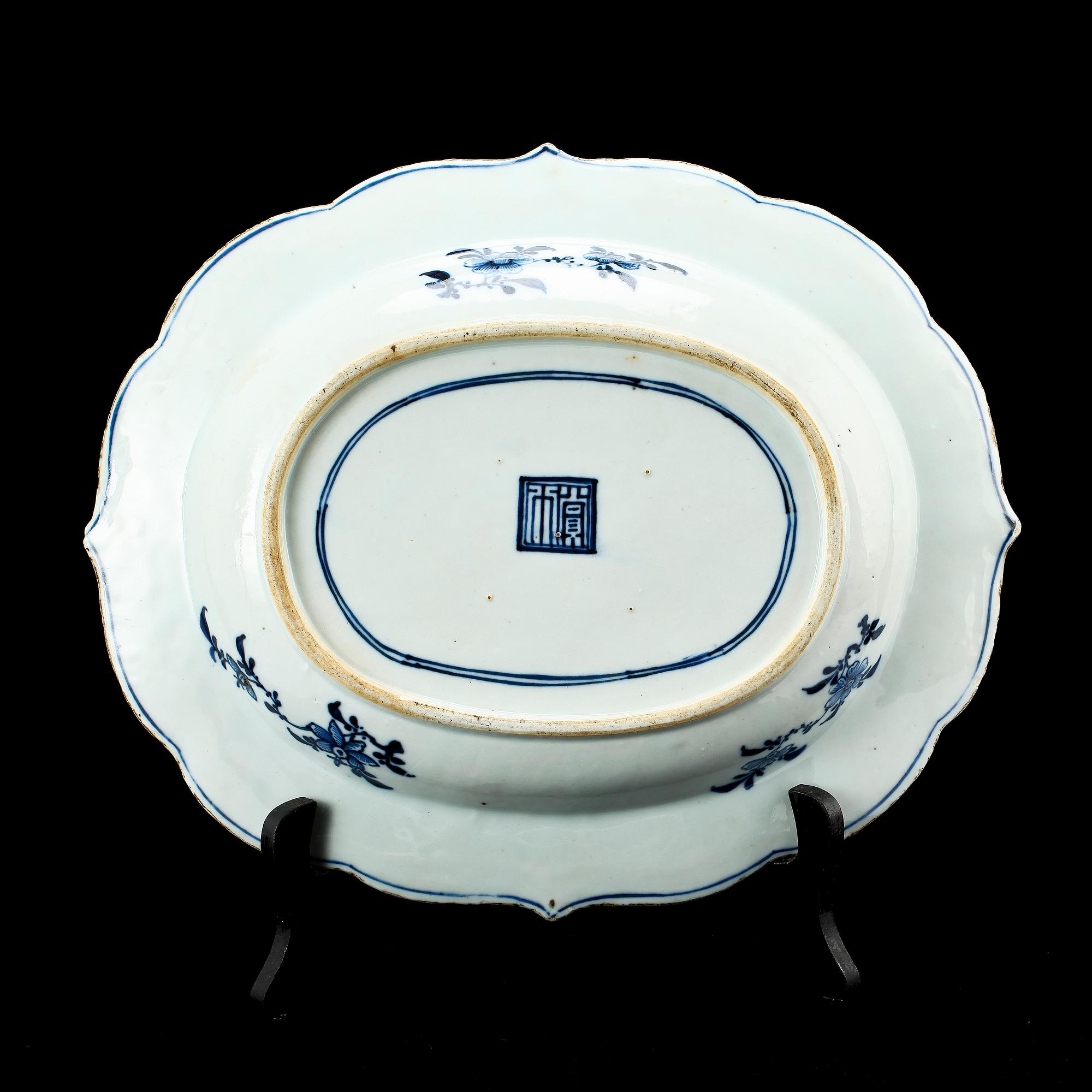 SKÅLFAT, porslin, Kina, Qianlong, 1700-tal.