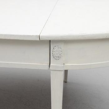 Dining table, Gustavian style, 19th century.