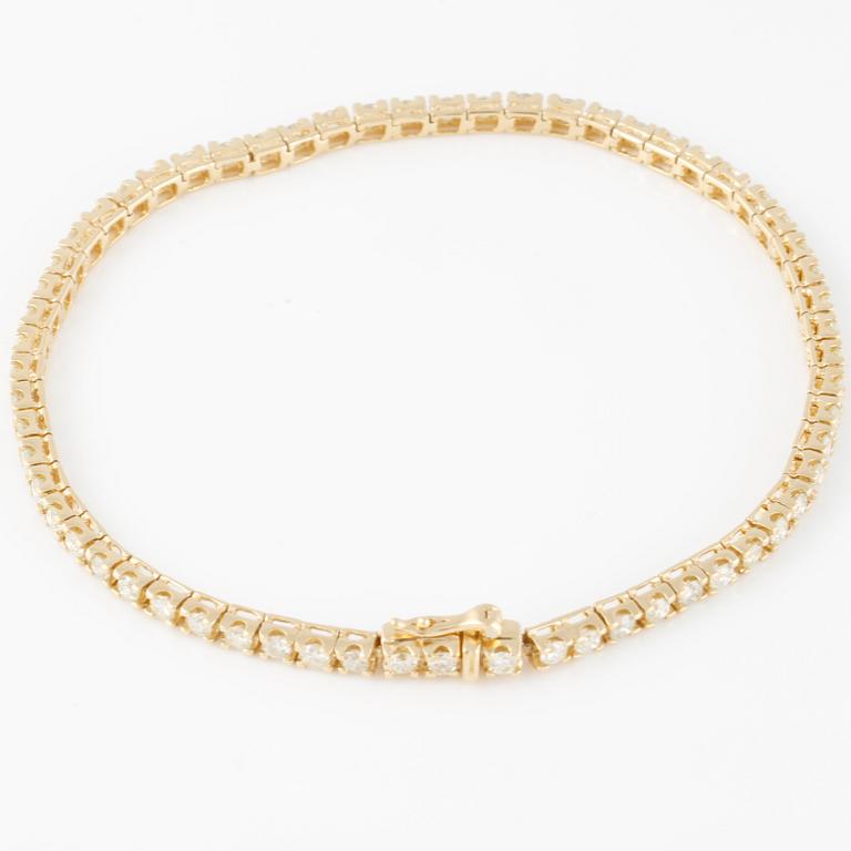 ARMBAND, sk tennisarmband, med briljantslipade diamanter ca 2.20 ct.
