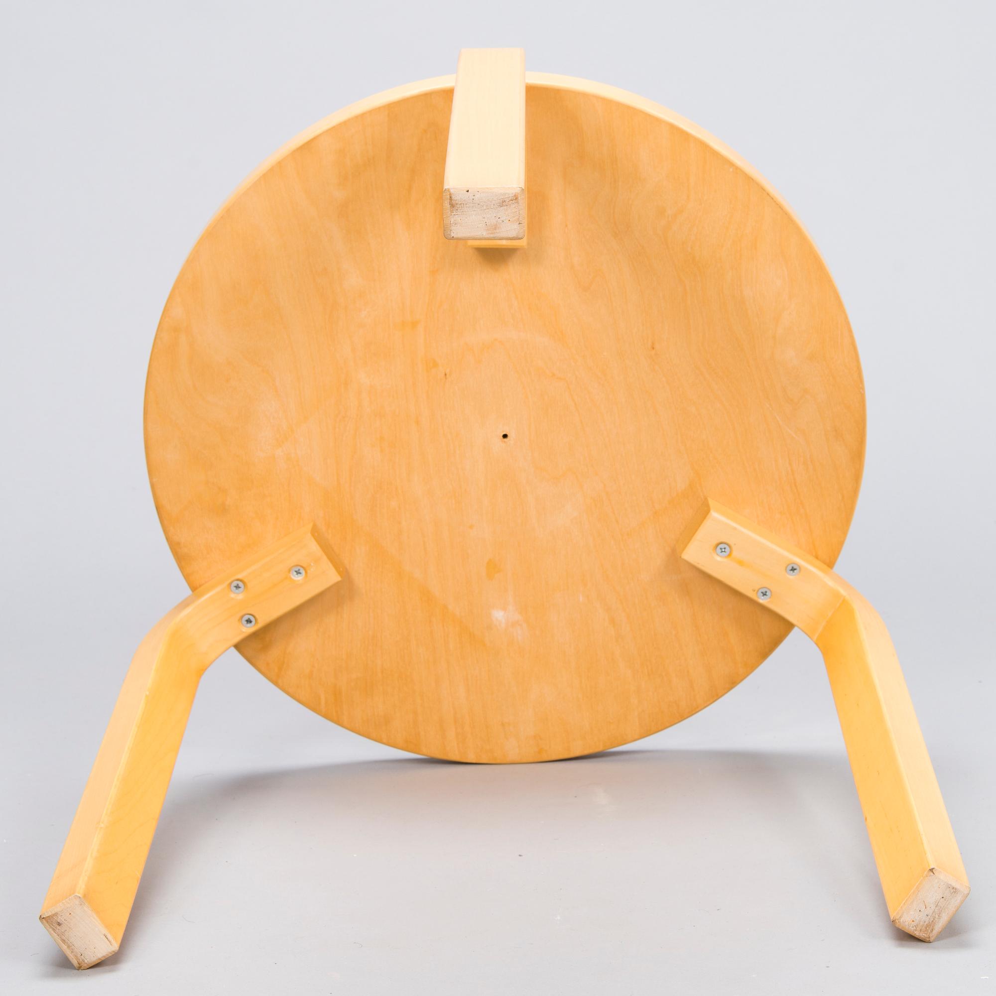 ALVAR AALTO, a late 20th century '90D' table for Artek.