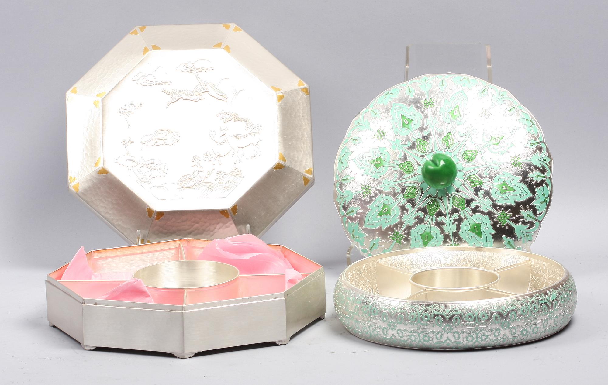 ASKAR MED LOCK, 2 st, silver, Kina.