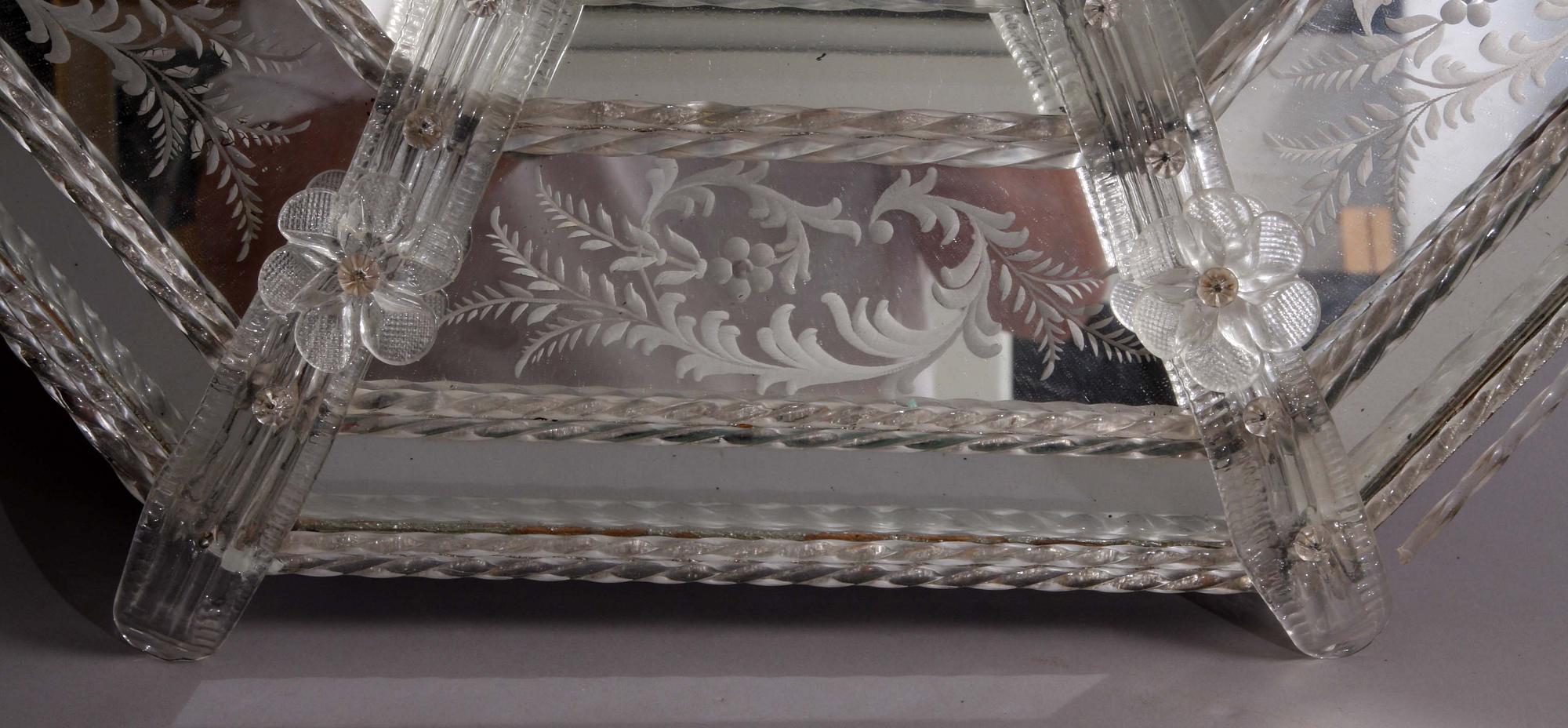 SPEGEL, venetiansk stil, 1900-talets första hälft.