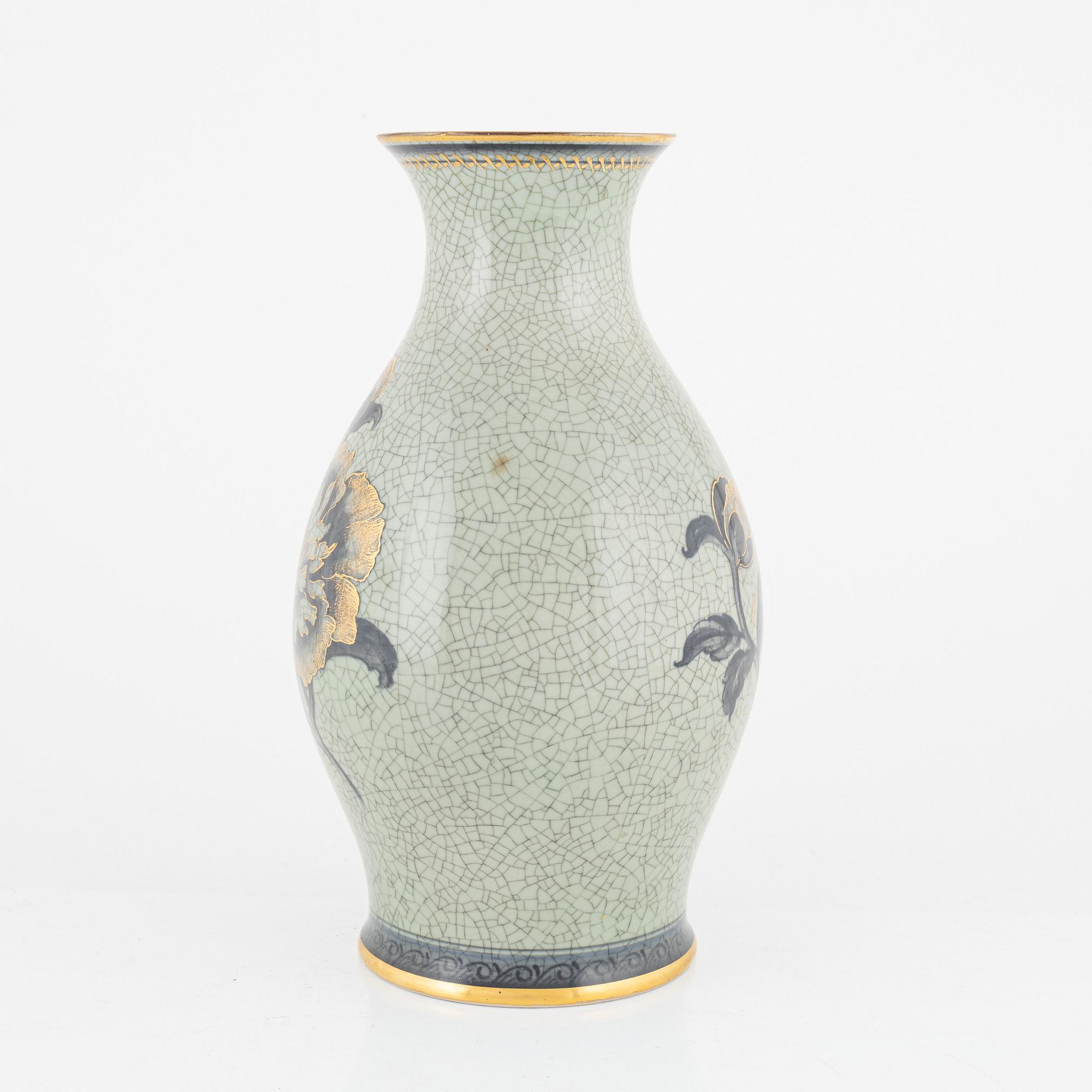 A porcelain vase, Royal Copenhagen, Denmark, 1889-1922.
