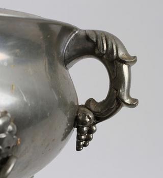 TERRIN MED LOCK, tenn, 1934.