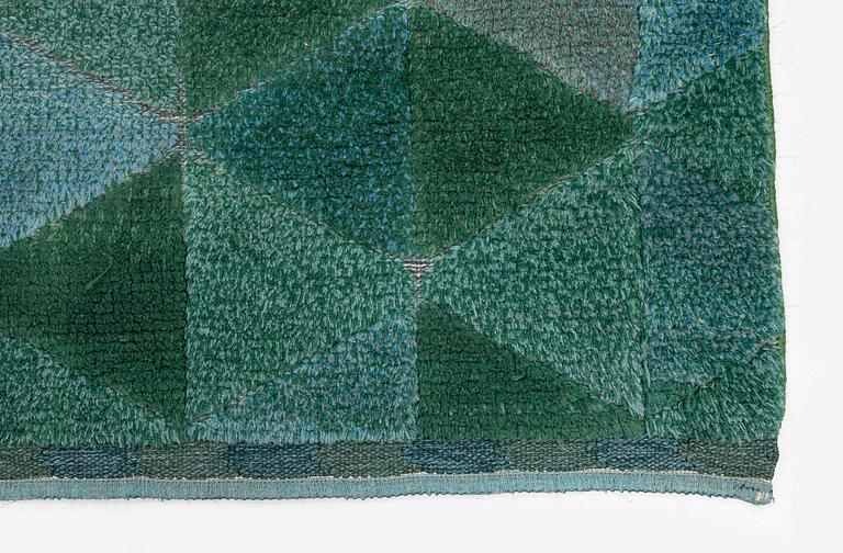 Ingrid Hellman-Knafve, a knotted pile in relief carpet, c. 235 x 164 cm, unsigned.
