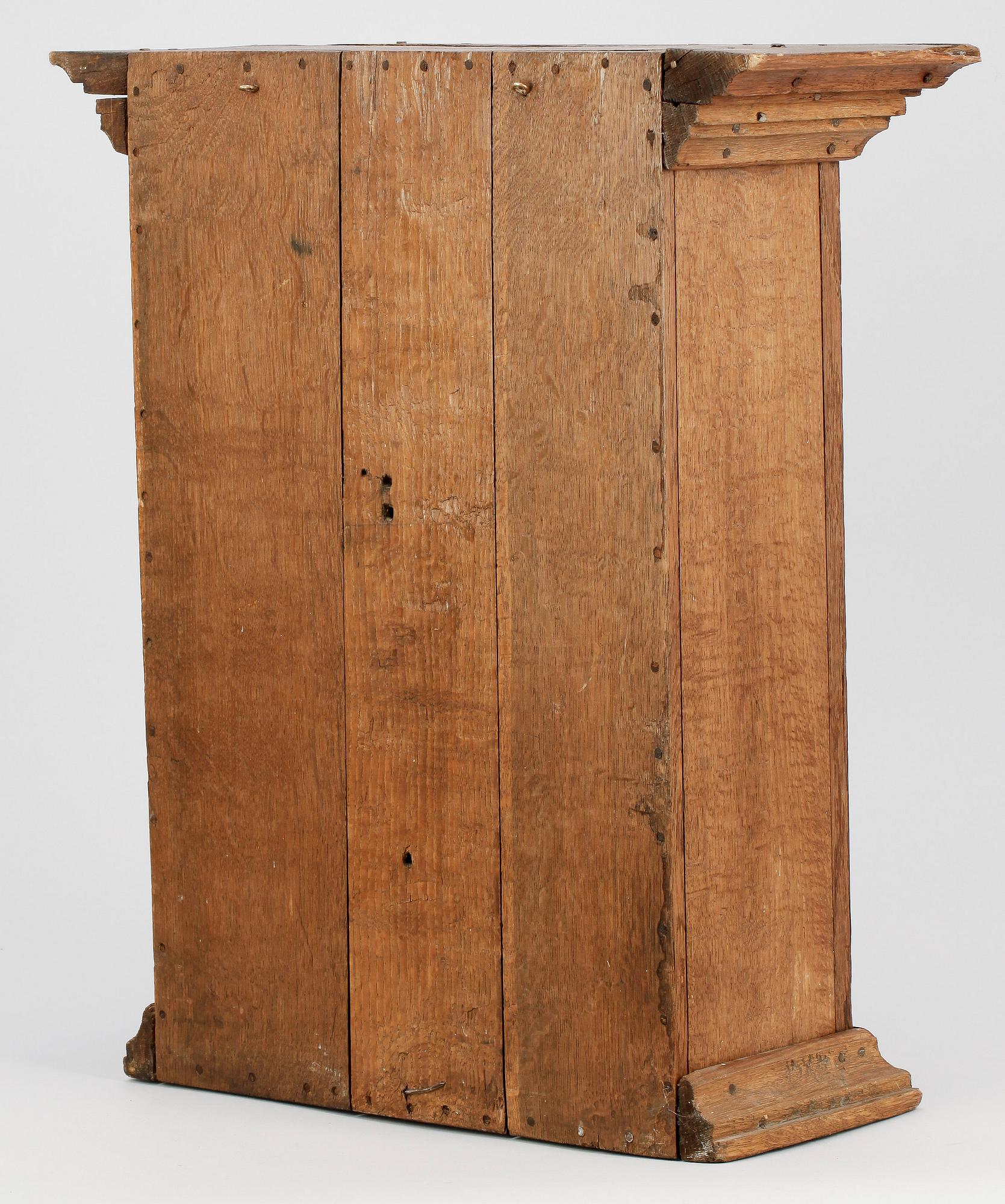 VÄGGSKÅP, allmoge, 1800-tal.