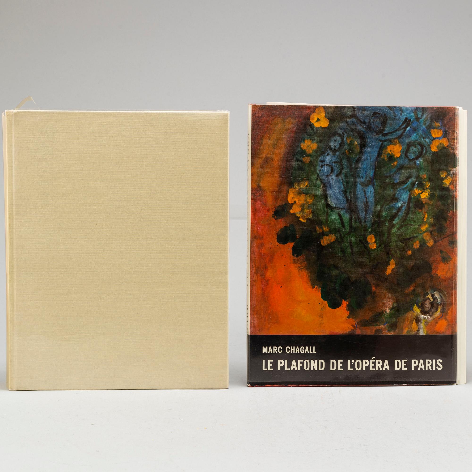 A collection of sixteen art books.