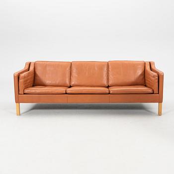 Börge Mogensen, soffa 2213, Fredricia Stolefabrik sent 1900-tal/2000-tal.