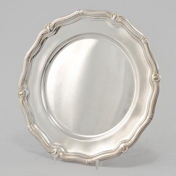 KUVERTTALLRIK, silver, C.G Hallberg, Stockholm, 1950. Vikt 395 g.