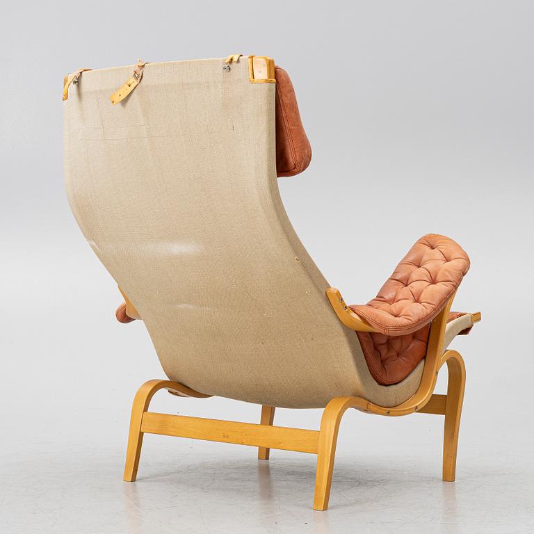 Bruno Mathsson, fåtölj, "Pernilla", DUX, 1900-talets andra hälft.