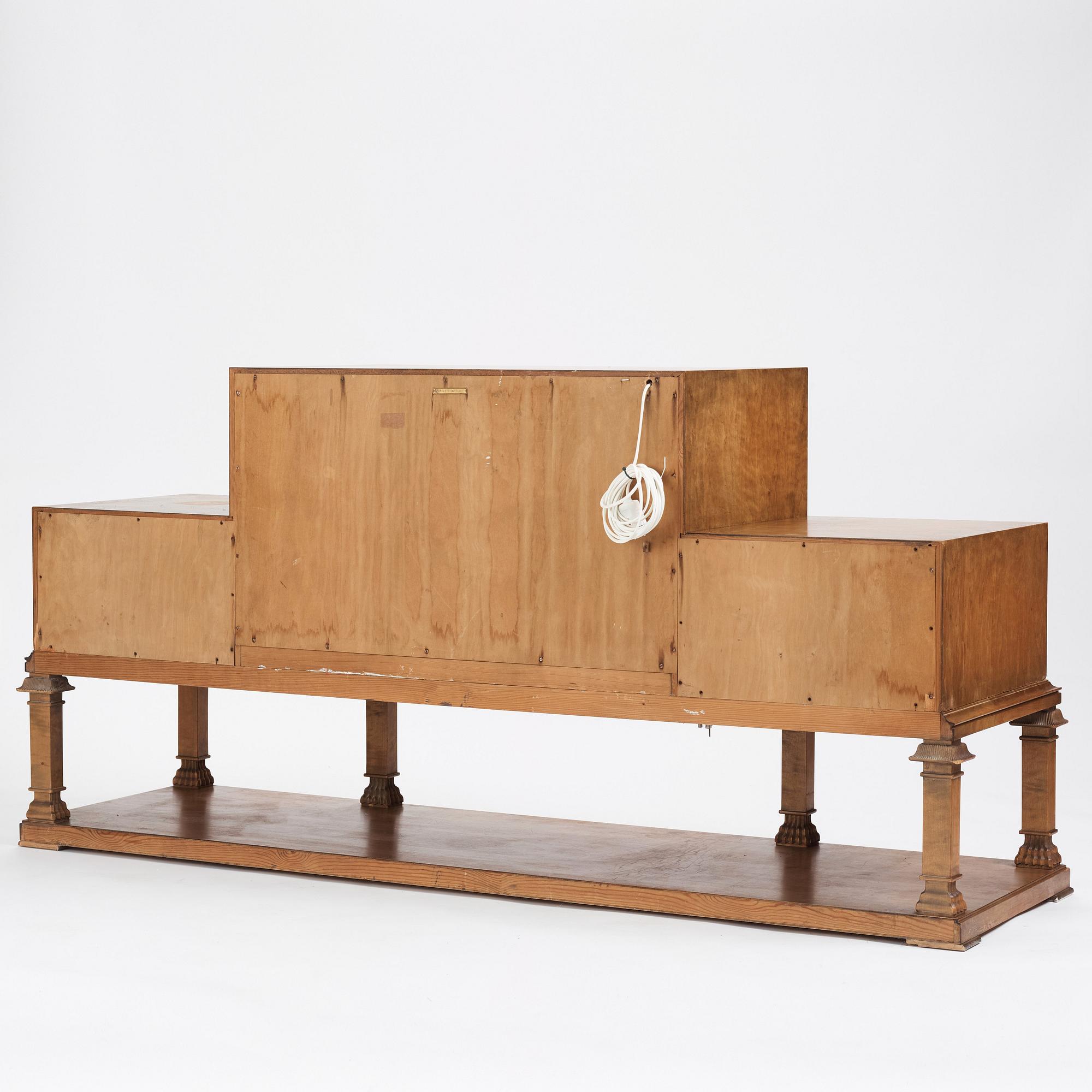 Axel Einar Hjorth, sideboard / barskåp, "Caesar", specialbeställt, Nordiska Kompaniet 1935.