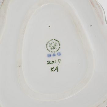 Figuriner 4 st, porslin, Royal Copenhagen (2) och Bing & Gröndahl (2).