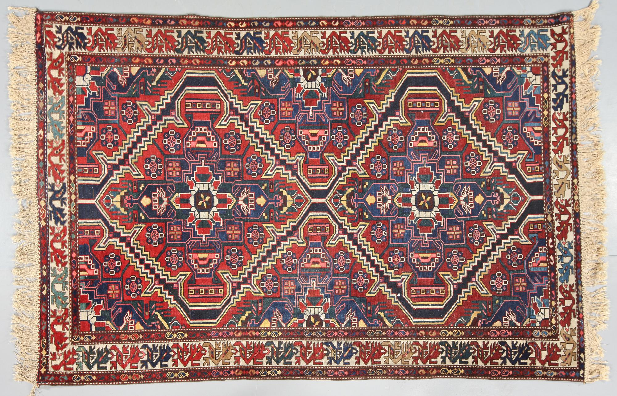 MATTA, troligen Kaukasisk, old, 210 x 143 cm.
