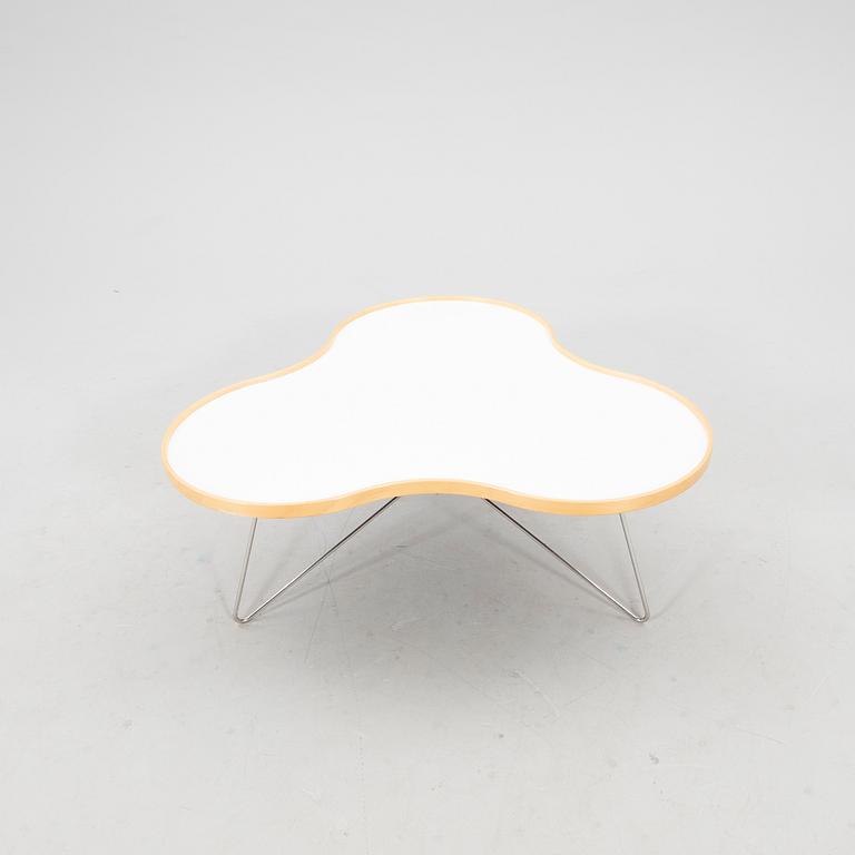 Christine Schwarzer, soffbord, ”Flower”, Swedese 2010.