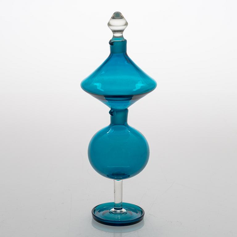 Nanny Still, a 26-piece 'Harlequin' glassware for Riihimäen Lasi Oy.