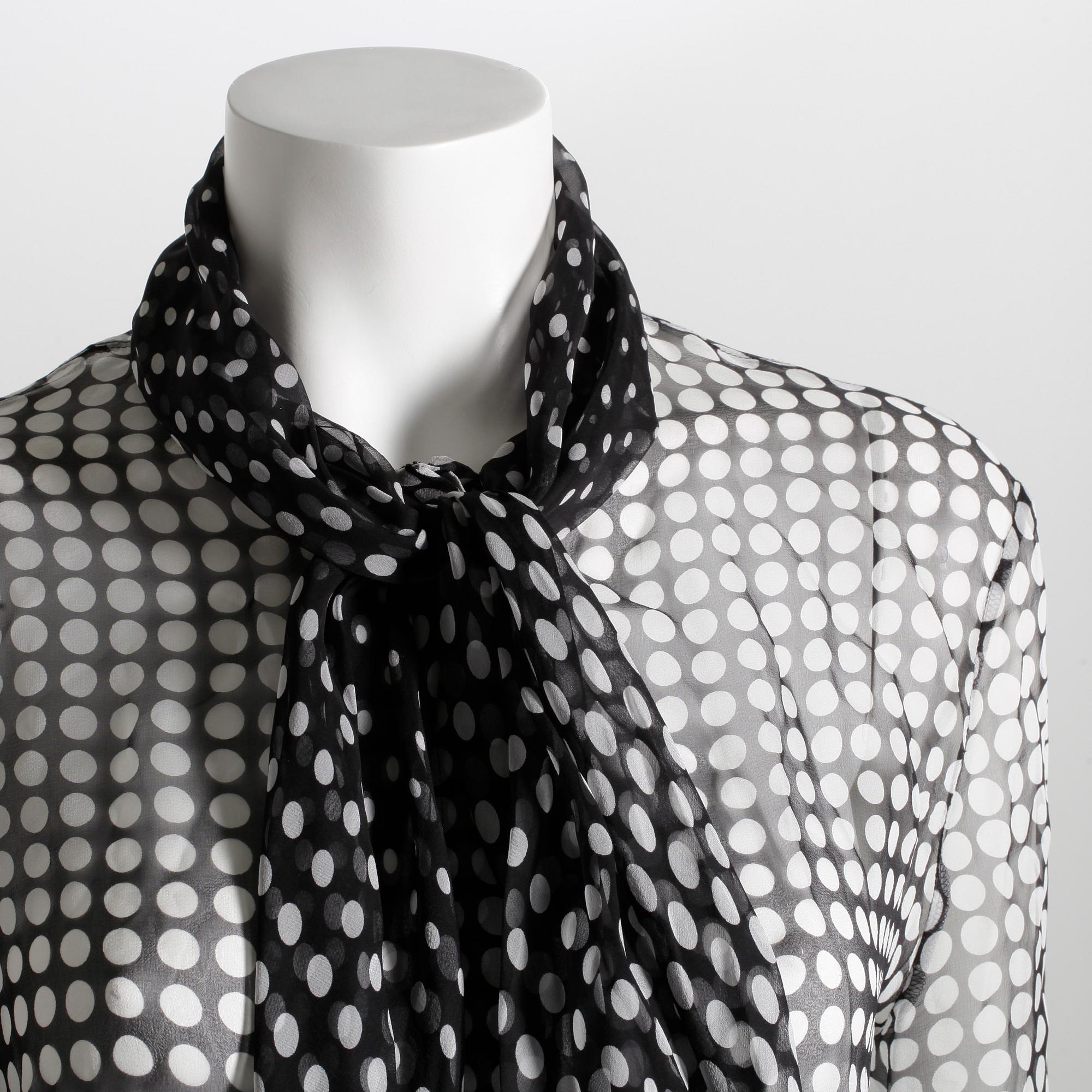 BLOUSE, Alexander Mcqueen, size 46.