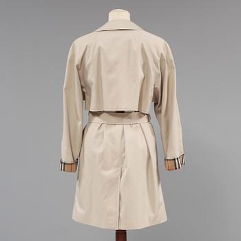 DAMROCK, Burberry, London, 1900-talets fjärde kvartal.