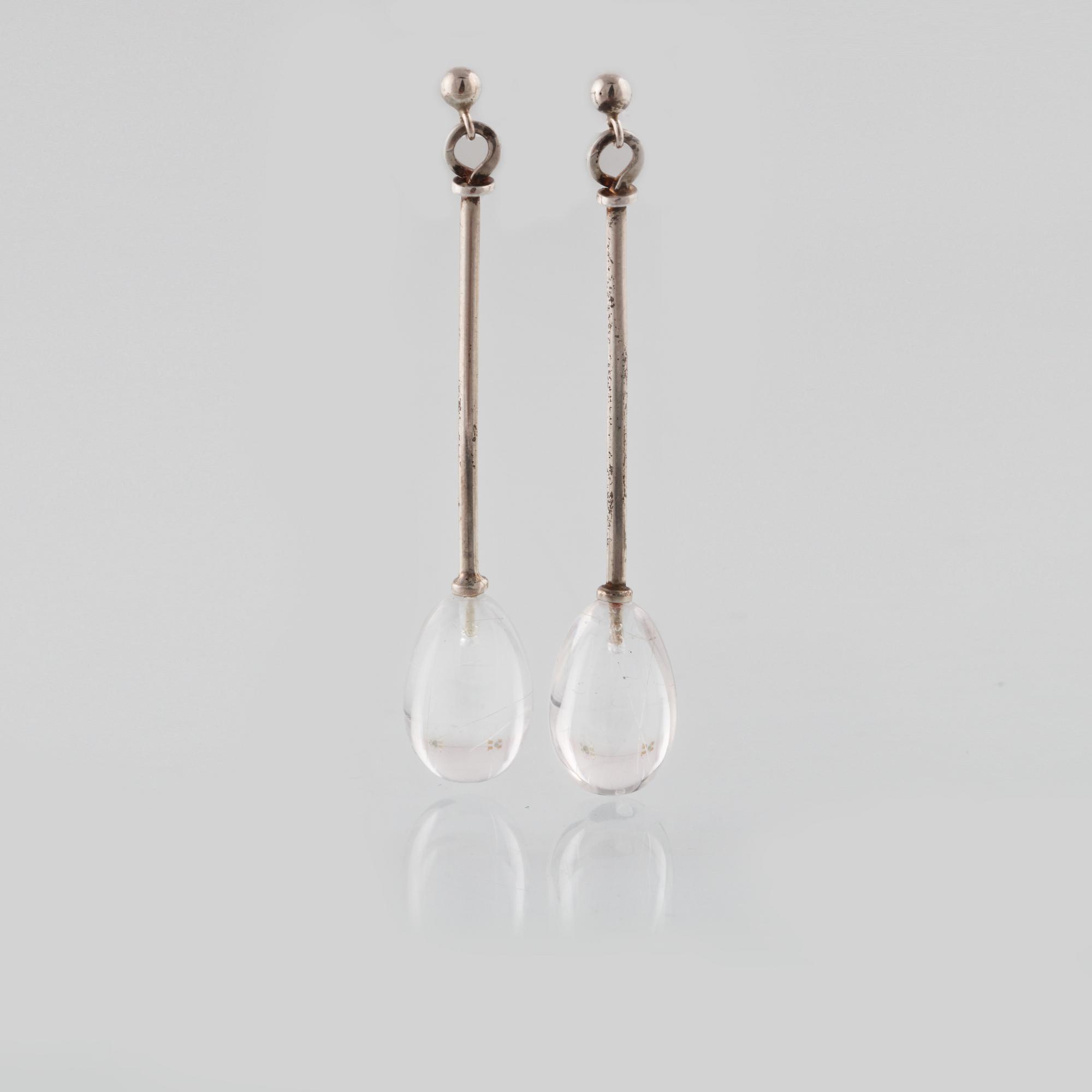 ÖRHÄNGEN, sterlingsilver med bergkristall, Georg Jensen. Vikt 5,3 gram.