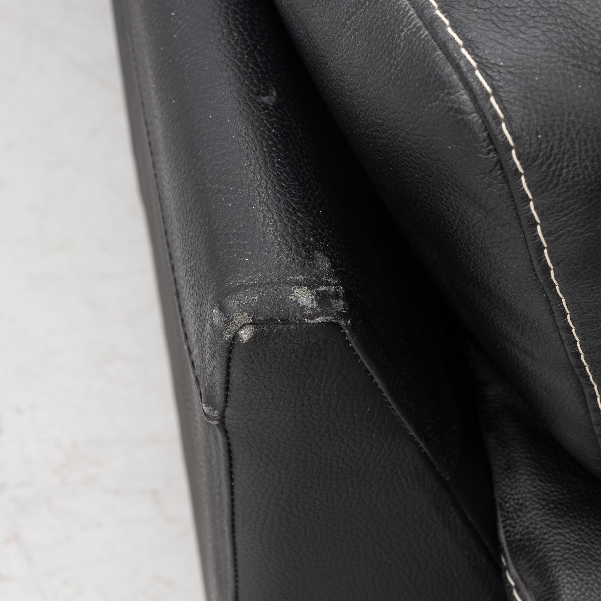 A 'Capri' sofa, Furninova, 2000's.