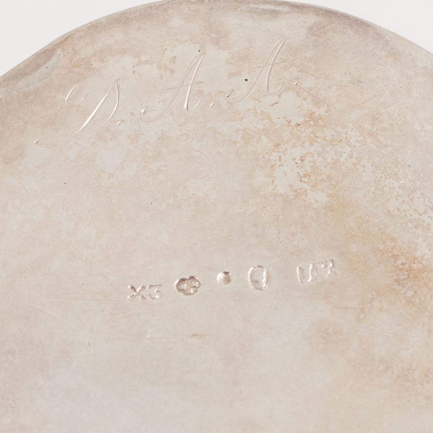 A group of five silver boxes, 19th/20th Century.