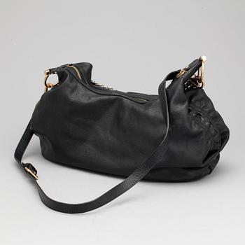 VÄSKA, Tod's.