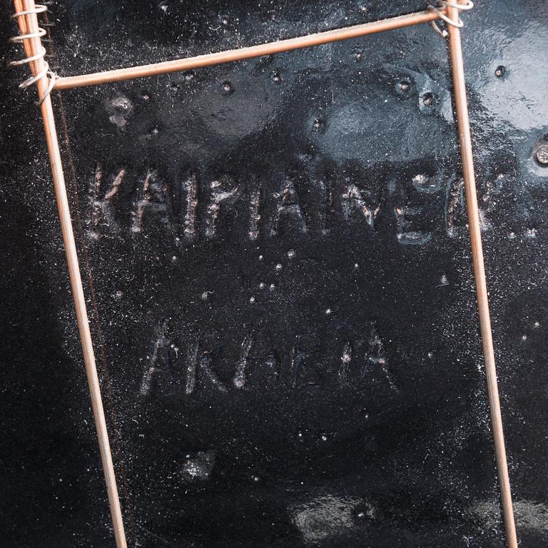 Birger Kaipiainen, a decorative plate signed Kaipiainen Arabia.