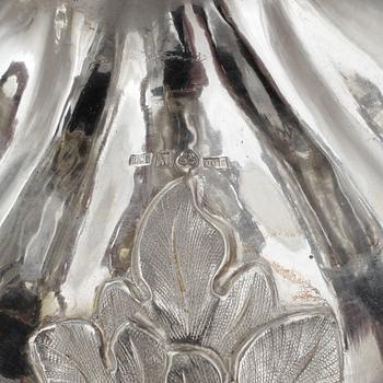 SOCKERSKÅLAR, ett par, silver, Carl Olof Holm, Norrköping, 1859. Vikt ca 1725g.