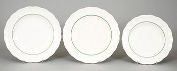 MATSERVIS, flintgods, 51 st, design: Stig Lindberg, servis i produktion mellan 1939 - 1951.