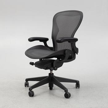 Don Chadwick/Bill Stump, skrivbordsstol, "Aeron", Herman Miller.