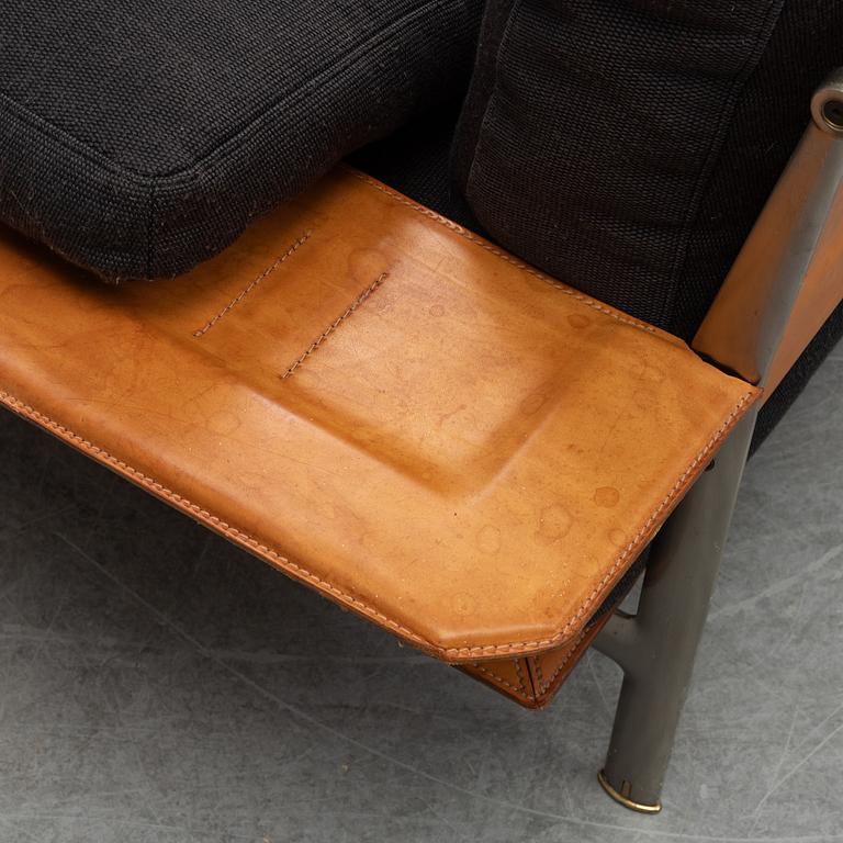 A 'Diesis' sofa by Antonio Citterio for B&B Italia, late 20th century.