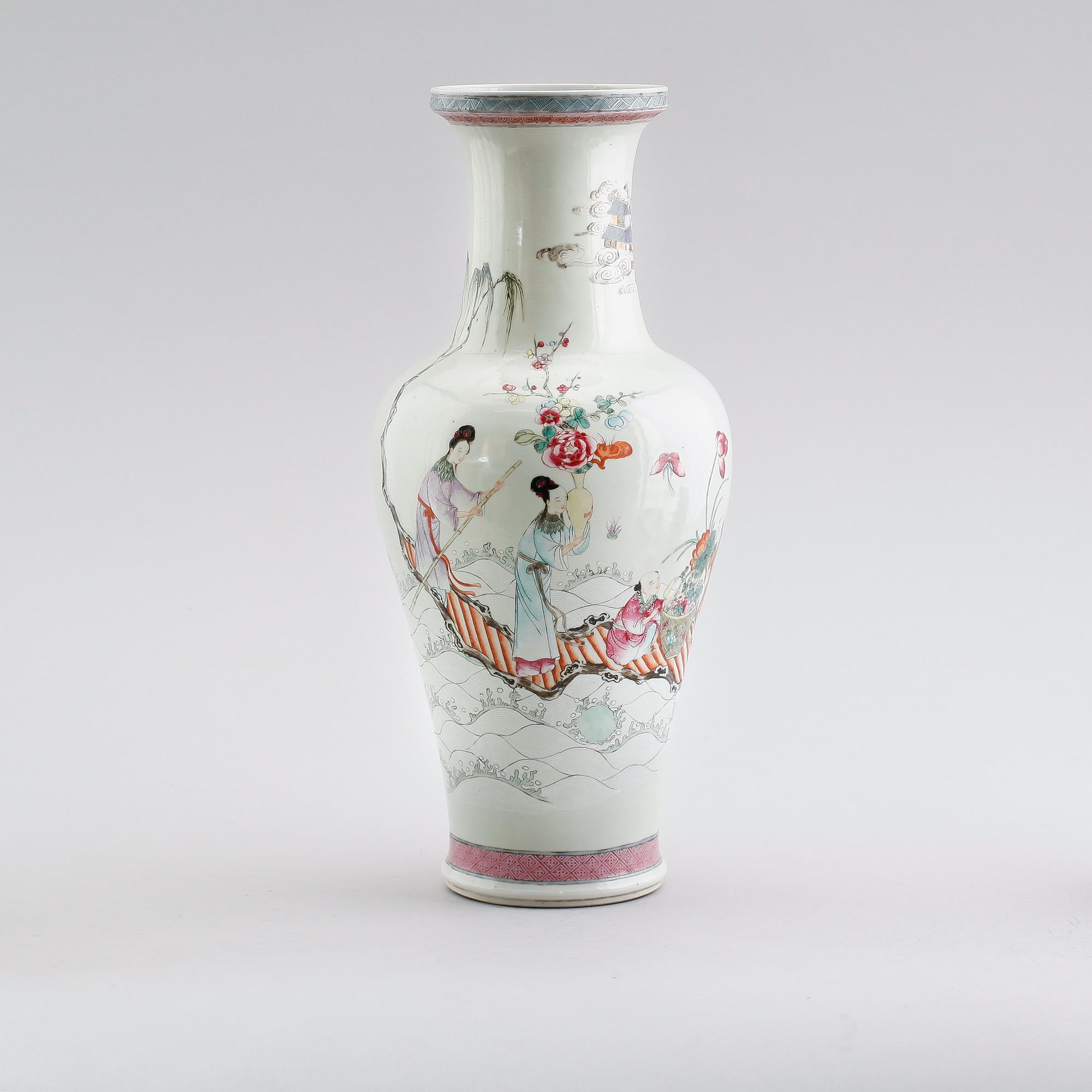 VAS, porslin, Kina, 1800-/1900-tal.
