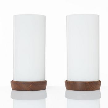 Uno & Östen Kristiansson, bordslampor, ett par, Luxus, 1960-tal.