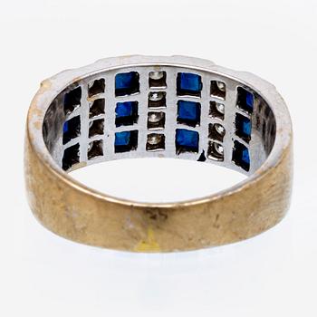Ring 18K whitegold sapphires and brilliant-cut diamonds approx 0,30 ct in total.