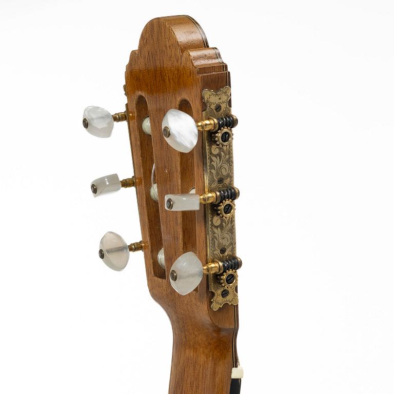 Ignacio Fleta Barcelona, acoustic guitar, "No 168", Spain, 1959.