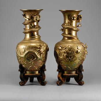 VASER, ett par, Kina, 1900-tal.