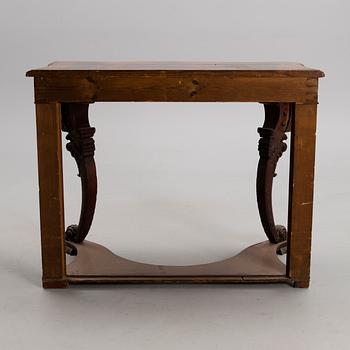 MIRROR AND CONSOLE TABLE, empire, mahogany, first half of the 19th century.