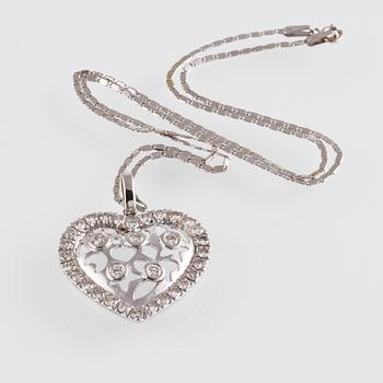 HÄNGE, 18K vitguld med 33 briljantslipade diamanter ca 3.50 ct. Vikt 8,9 gram.