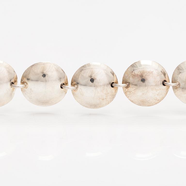 Elis Kauppi, Rannekoru, stelringhopeaa. Kupittaan kulta, Turku 1971.