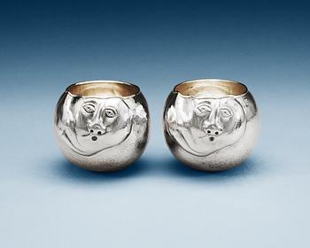 536. A pair of Olle Ohlsson sterling bowls/beakers, Swedish import marks.
