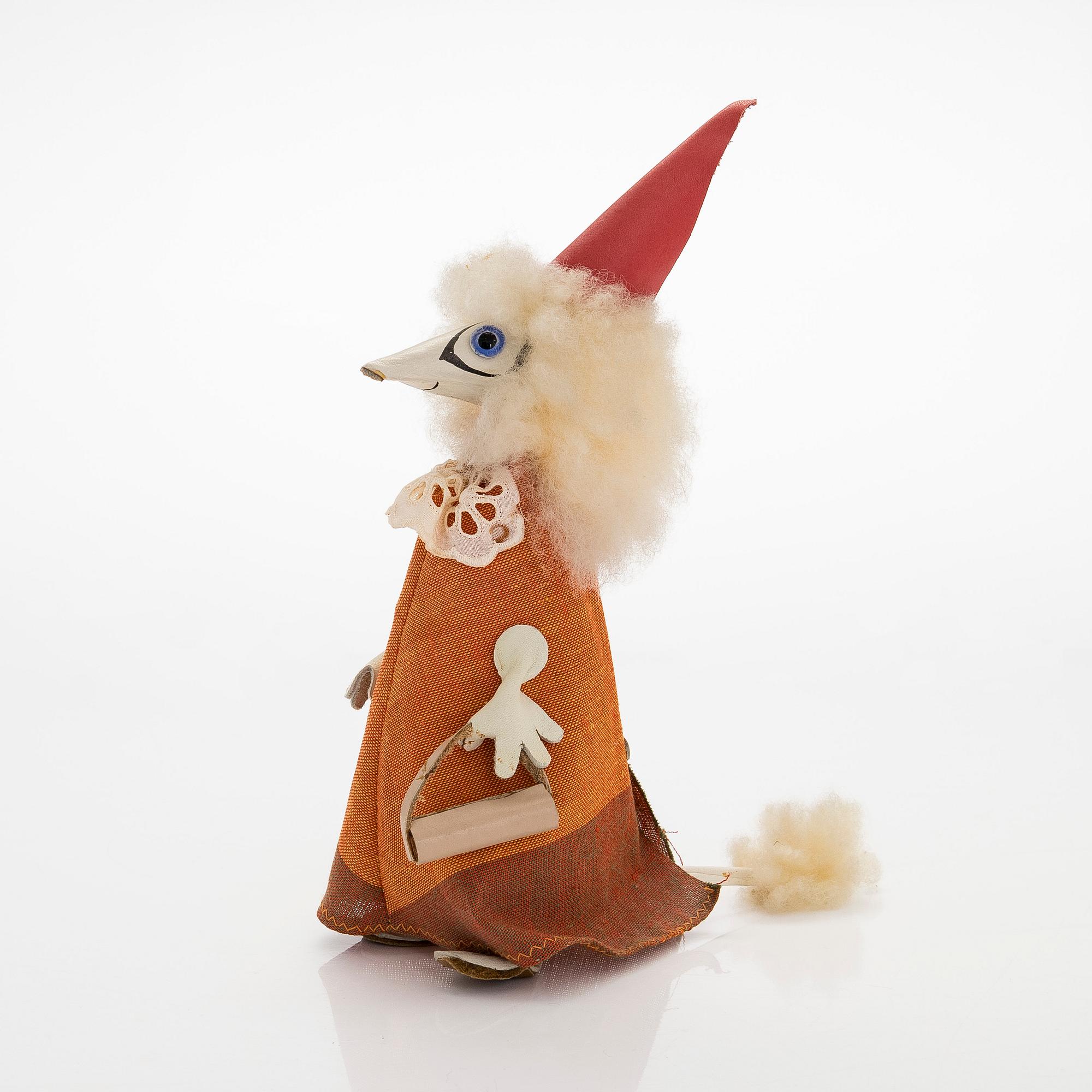 Atelier Fauni, Moomin figurine 'Fillyjonk', Atelier Fauni Finland 1950/60s.