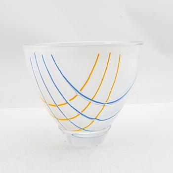 Berit Johansson, bowl signed and dated Orrefors 83.